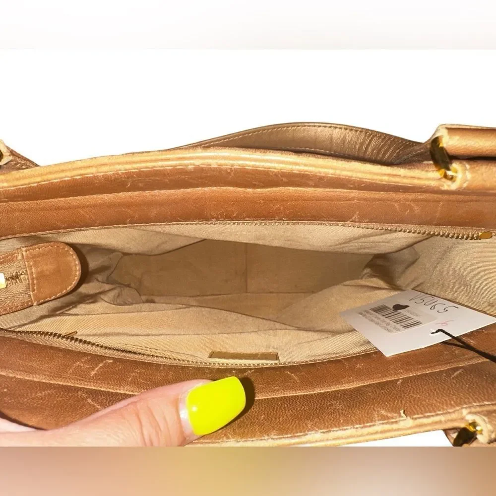 Chanel Gold Quilted Tote Bag - Picture 8 of 14
